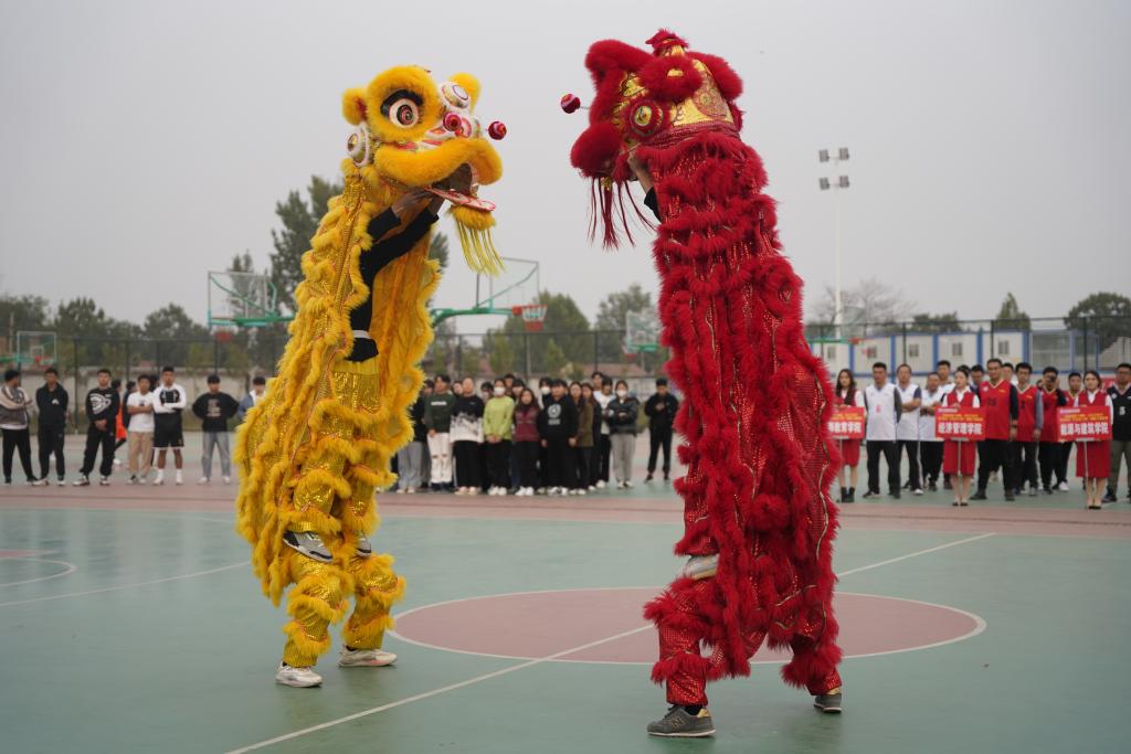 说明: http:/__local/E/62/53/02620EE9FEFC5FBB5C18D733D44_4A0D0E76_1375F.jpg